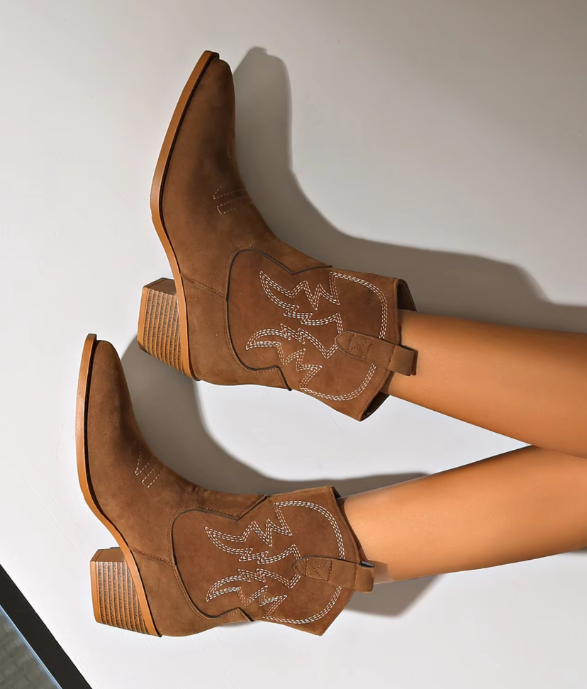 Harper™ Women Embroidered Pointed Toe Boots, Retro Slip on Western Cowboy Boots